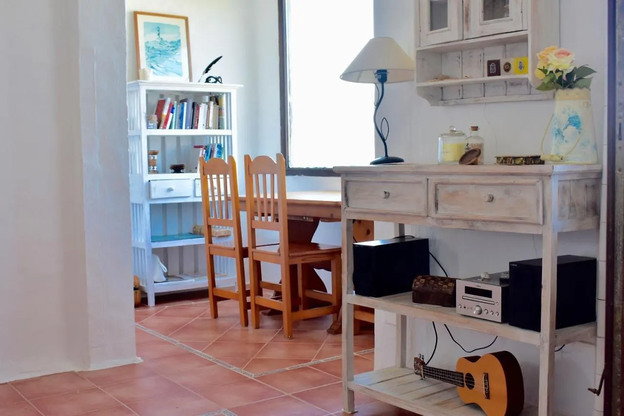 アパート Apartamento En El Mar Con Terraza フォルネイス