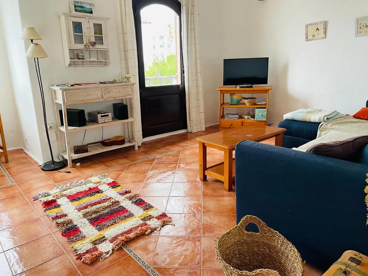 Apartamento En El Mar Con Terraza Fornells  Španělsko